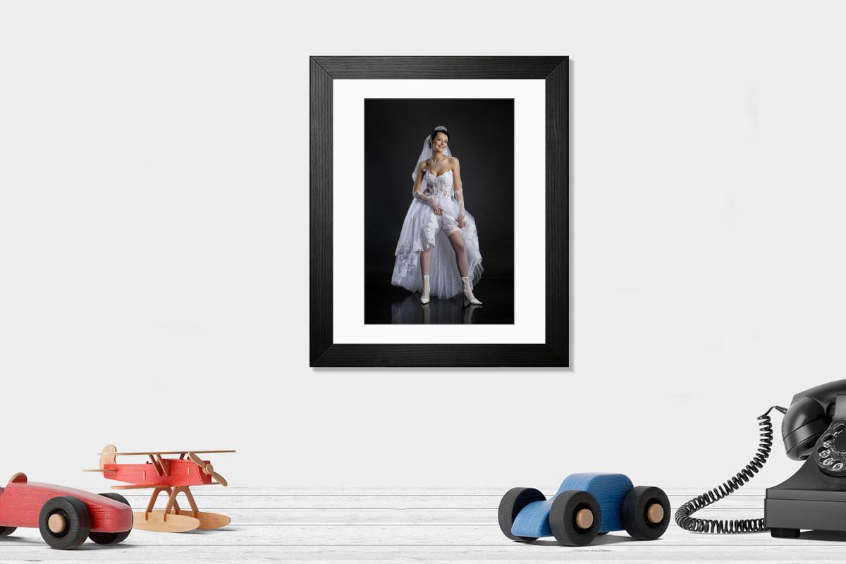 Shown hanging in a room: Modern 14"x12" (36x31cm)
