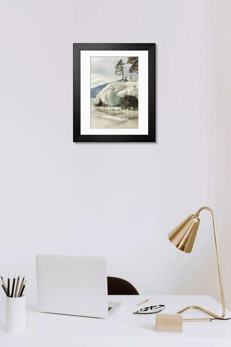 Shown hanging in a room: Modern 14"x12" (36x31cm)
