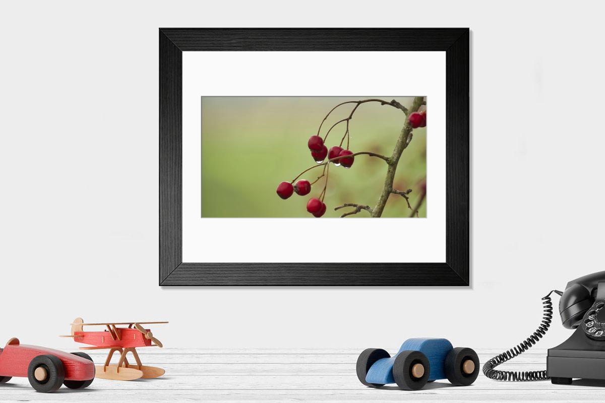 Shown hanging in a room: Modern 14"x12" (36x31cm)