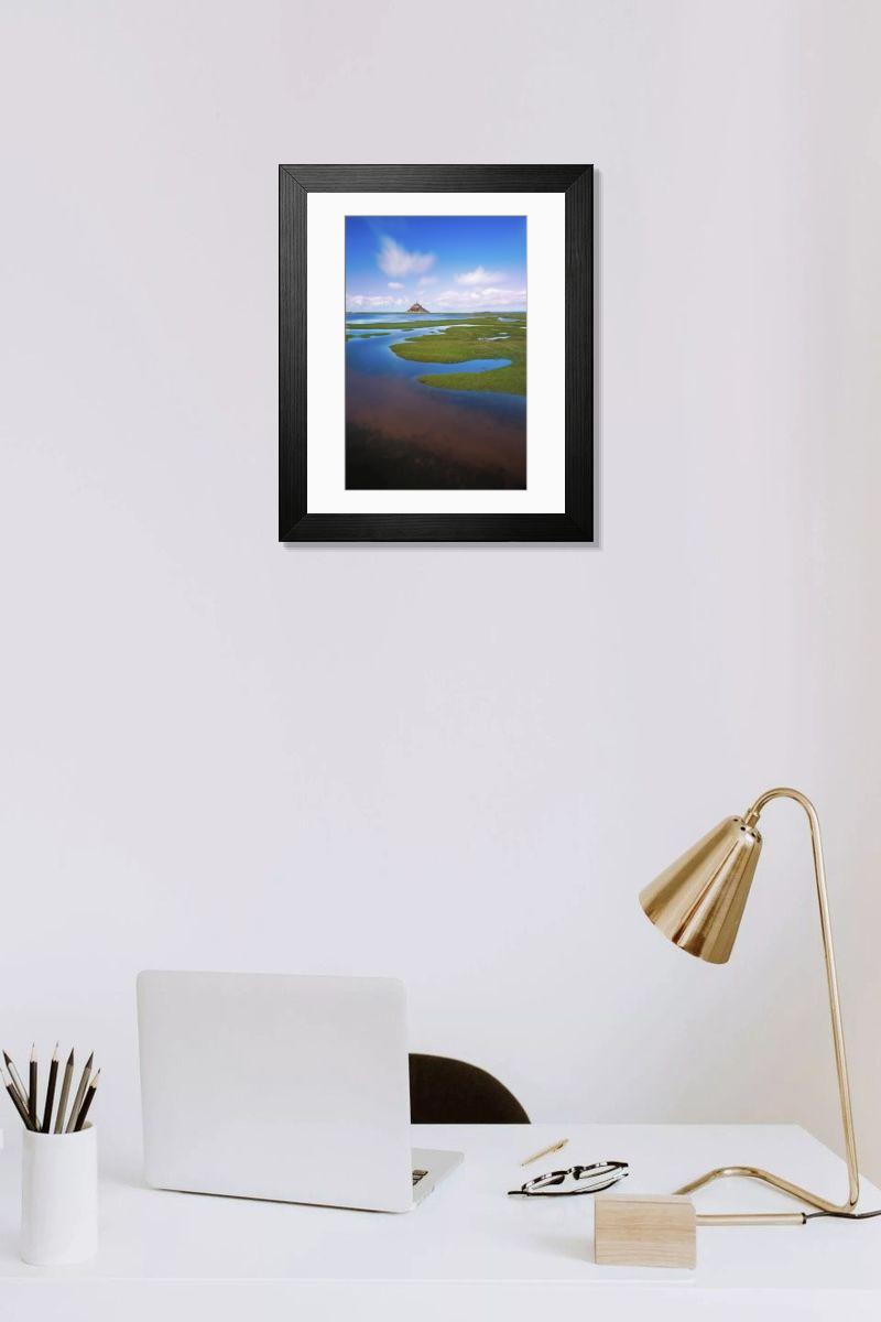 Shown hanging in a room: Modern 14"x12" (36x31cm)