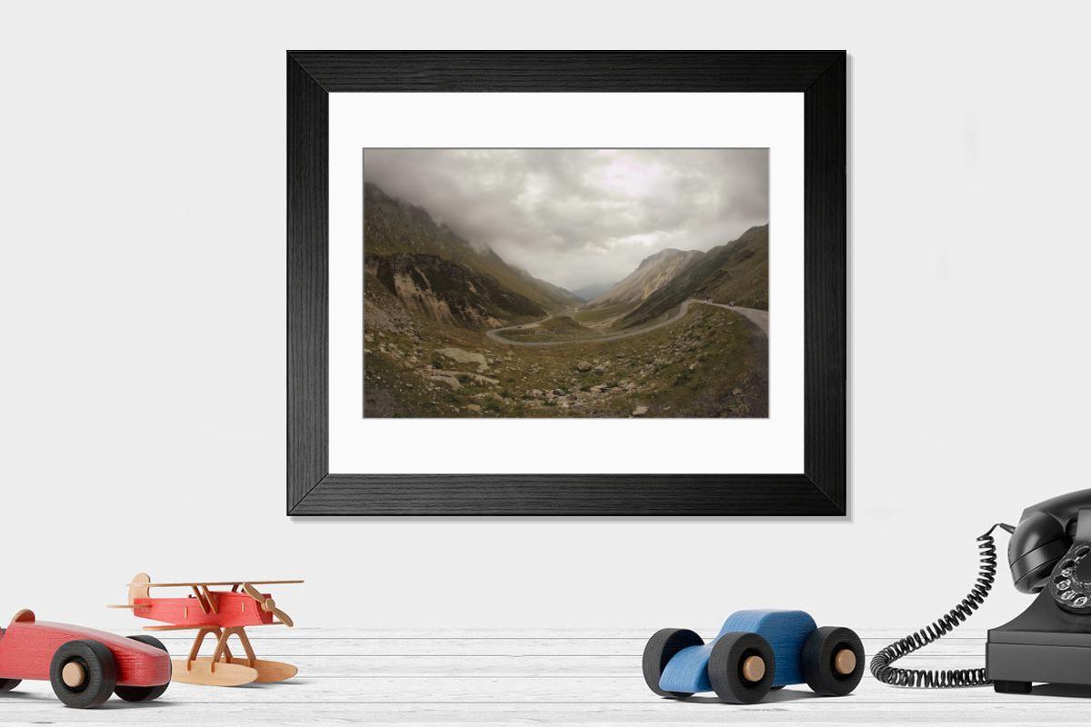 Shown hanging in a room: Modern 14"x12" (36x31cm)