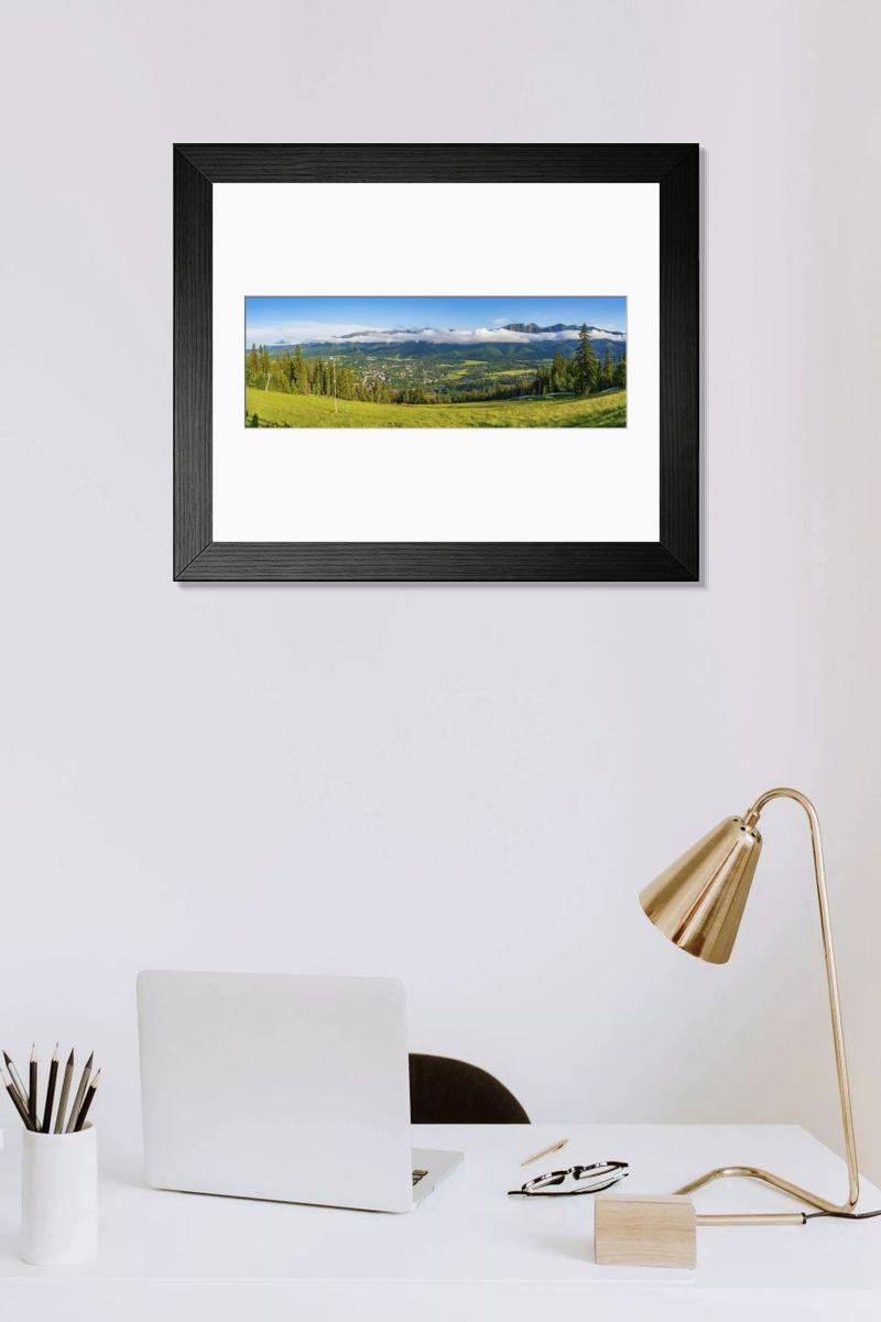 Shown hanging in a room: Modern 14"x12" (36x31cm)