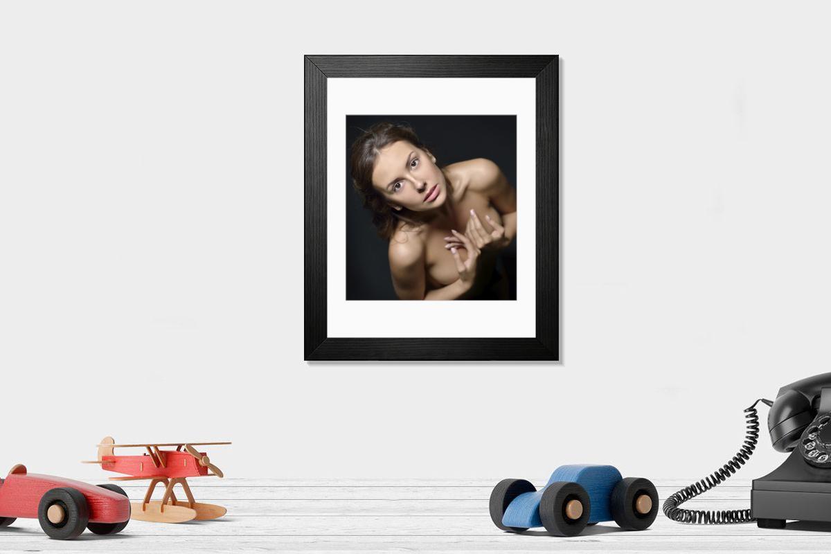 Shown hanging in a room: Modern 14"x12" (36x31cm)