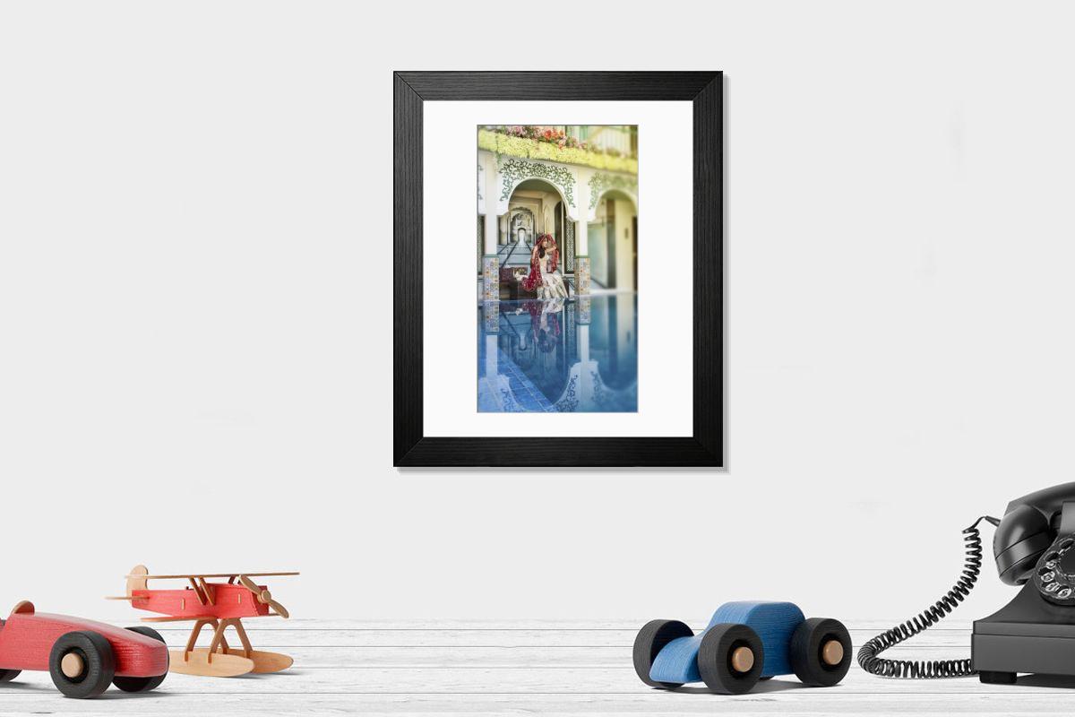Shown hanging in a room: Modern 14"x12" (36x31cm)