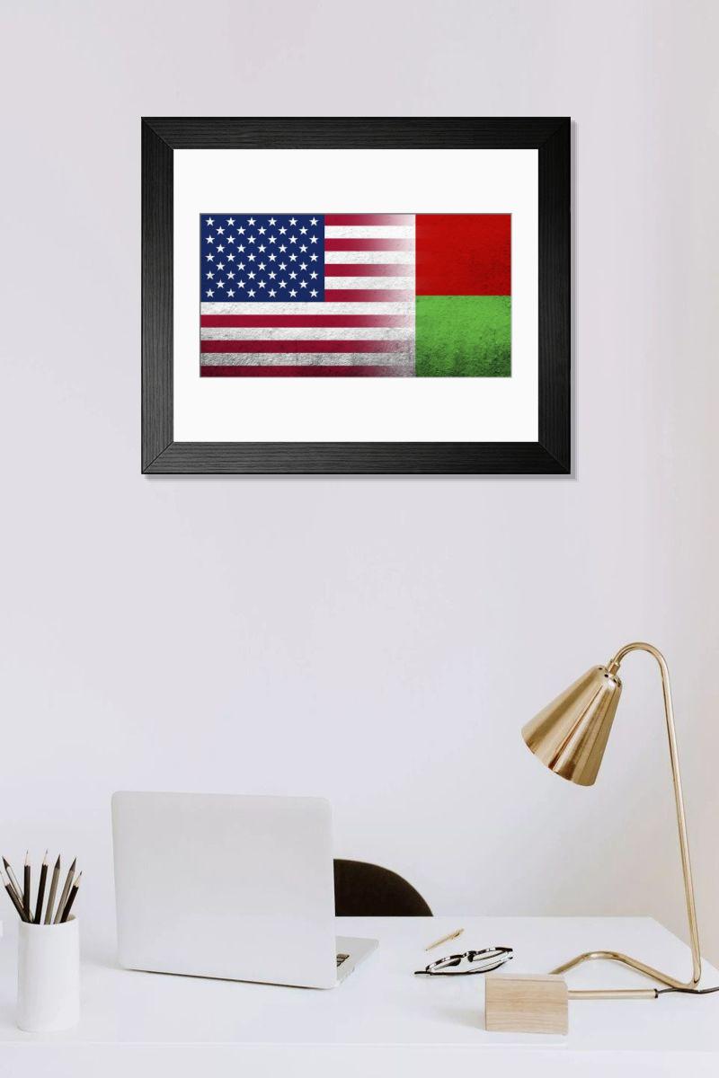 Shown hanging in a room: Modern 14"x12" (36x31cm)