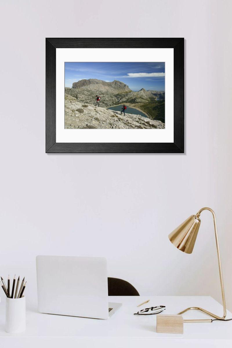 Shown hanging in a room: Modern 14"x12" (36x31cm)
