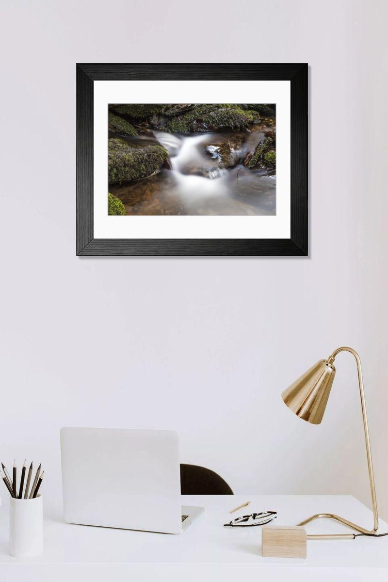 Shown hanging in a room: Modern 14"x12" (36x31cm)