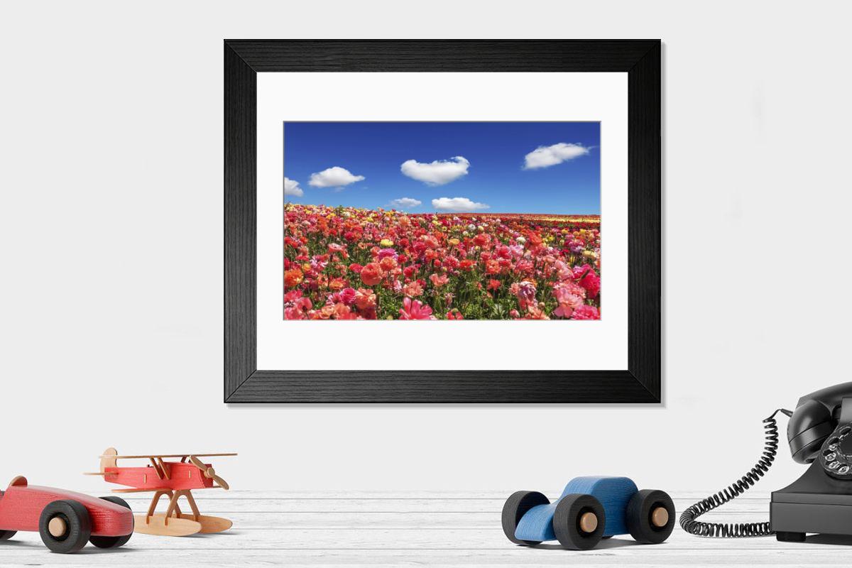 Shown hanging in a room: Modern 14"x12" (36x31cm)