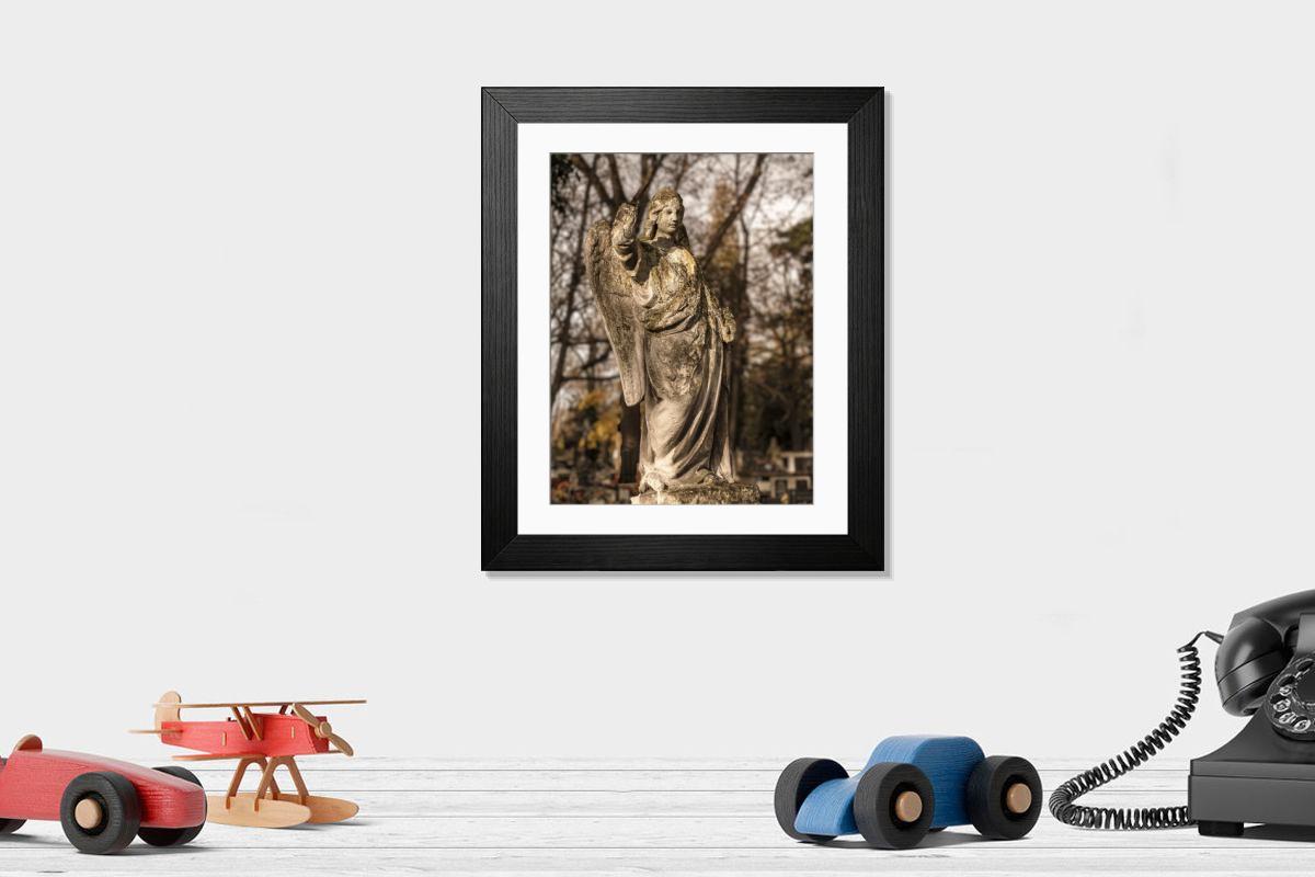 Shown hanging in a room: Modern 14"x12" (36x31cm)
