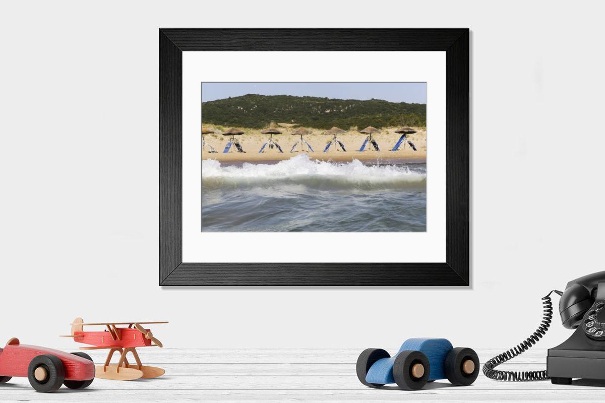 Shown hanging in a room: Modern 14"x12" (36x31cm)