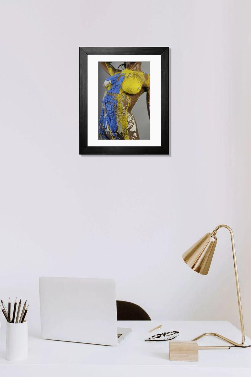 Shown hanging in a room: Modern 14"x12" (36x31cm)