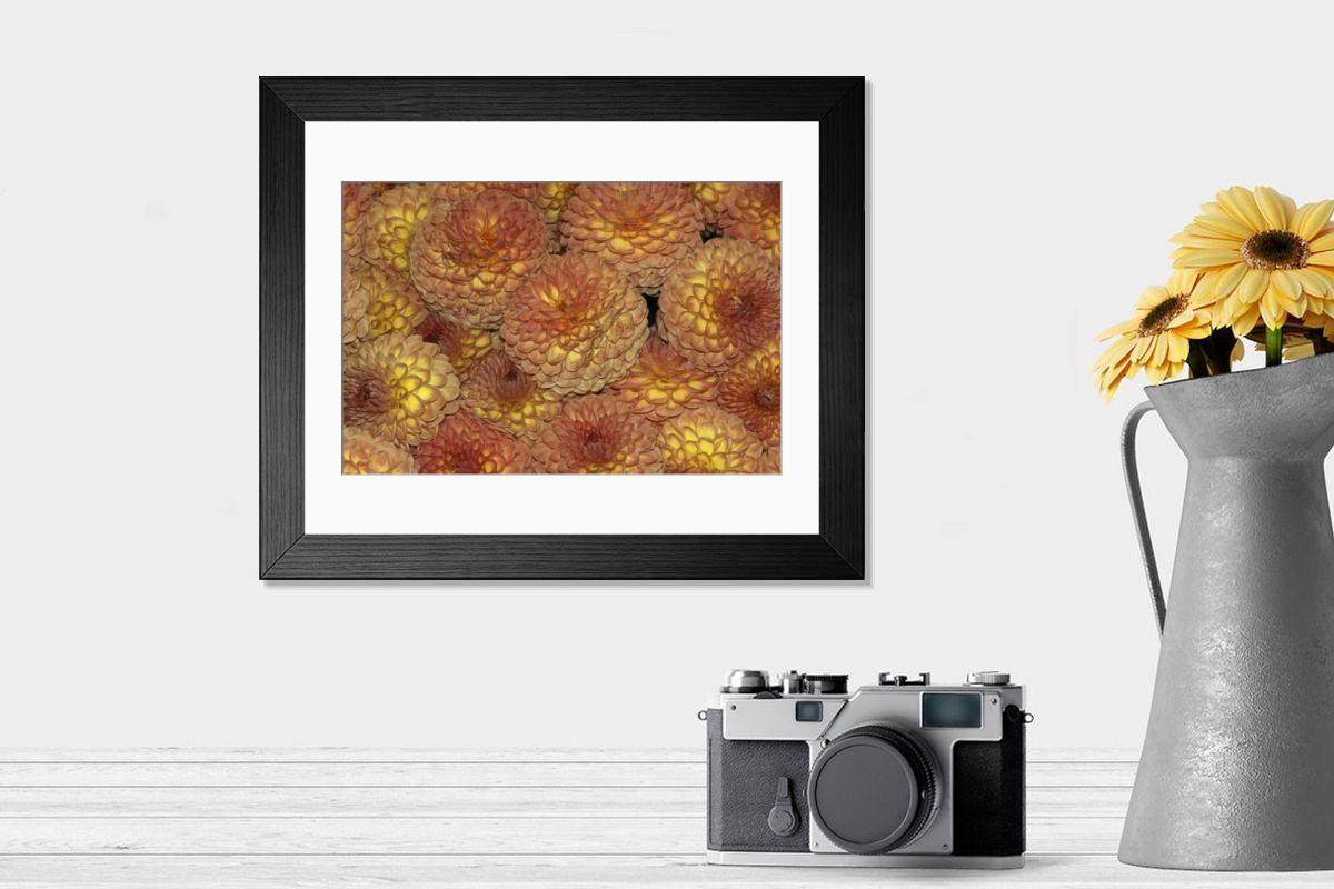 Shown hanging in a room: Modern 14"x12" (36x31cm)