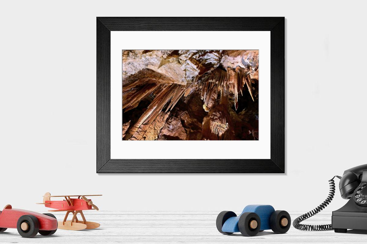 Shown hanging in a room: Modern 14"x12" (36x31cm)