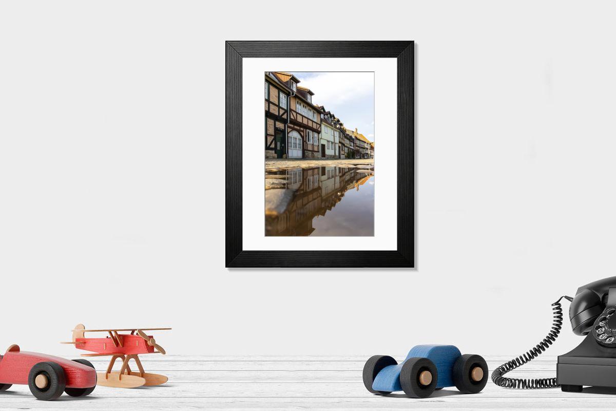 Shown hanging in a room: Modern 14"x12" (36x31cm)