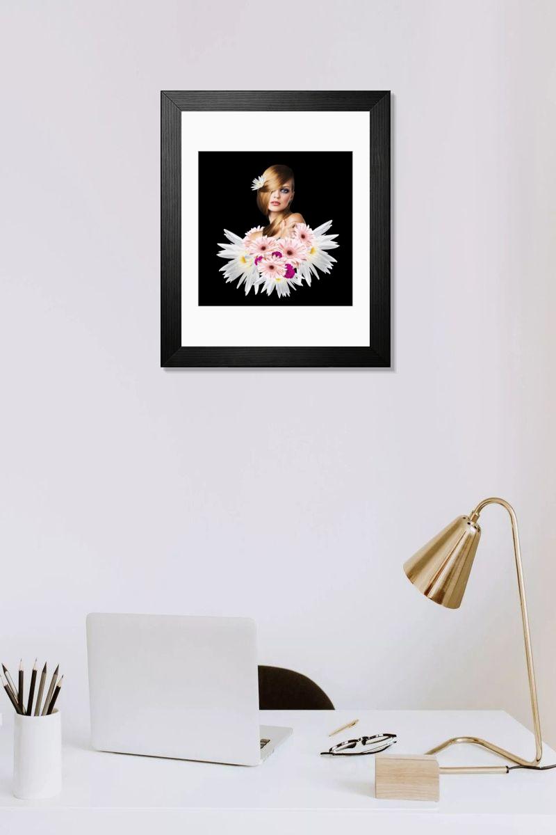 Shown hanging in a room: Modern 14"x12" (36x31cm)