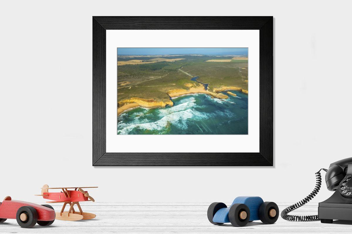 Shown hanging in a room: Modern 14"x12" (36x31cm)