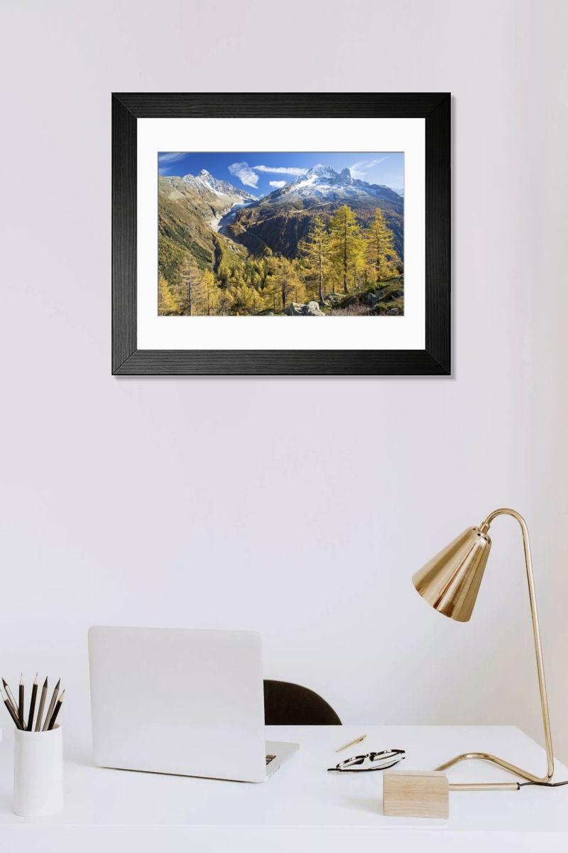 Shown hanging in a room: Modern 14"x12" (36x31cm)