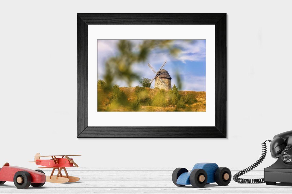 Shown hanging in a room: Modern 14"x12" (36x31cm)