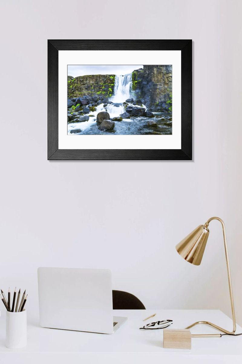 Shown hanging in a room: Modern 14"x12" (36x31cm)
