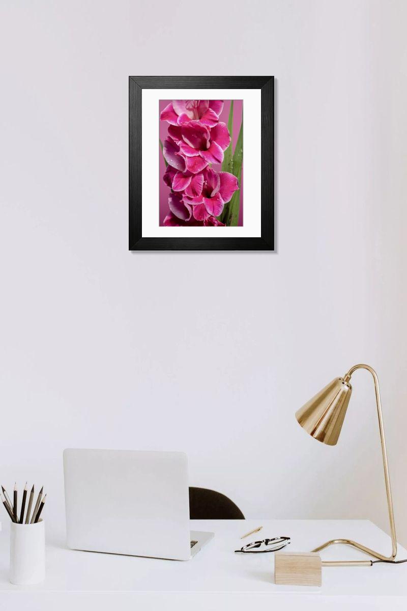 Shown hanging in a room: Modern 14"x12" (36x31cm)