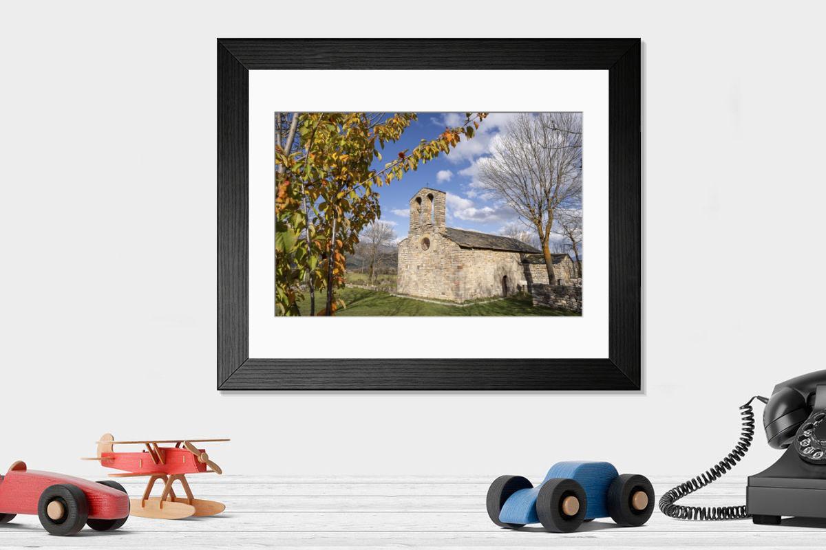 Shown hanging in a room: Modern 14"x12" (36x31cm)