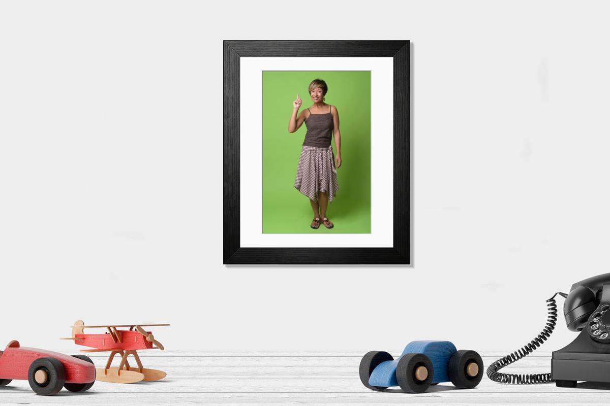 Shown hanging in a room: Modern 14"x12" (36x31cm)