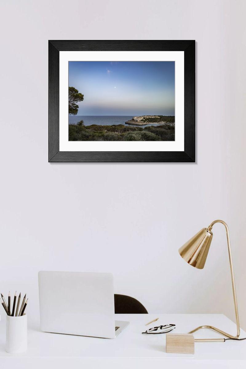 Shown hanging in a room: Modern 14"x12" (36x31cm)