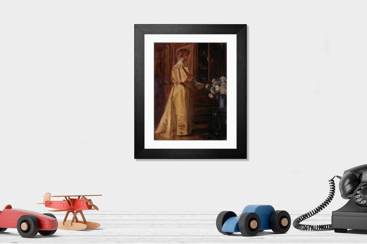 Shown hanging in a room: Modern 14"x12" (36x31cm)