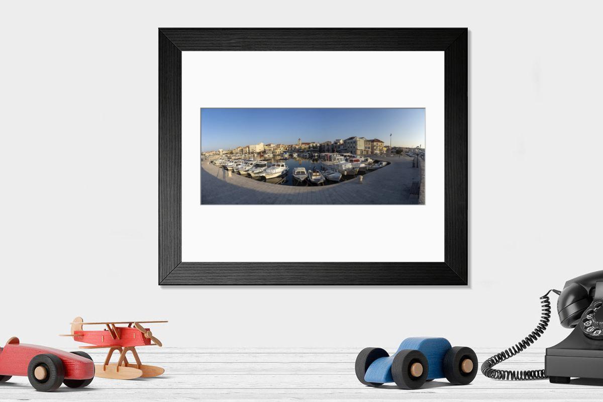 Shown hanging in a room: Modern 14"x12" (36x31cm)
