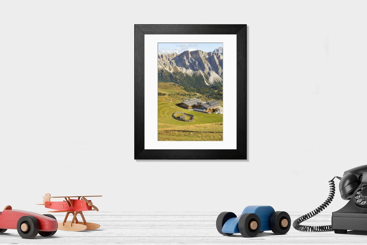 Shown hanging in a room: Modern 14"x12" (36x31cm)