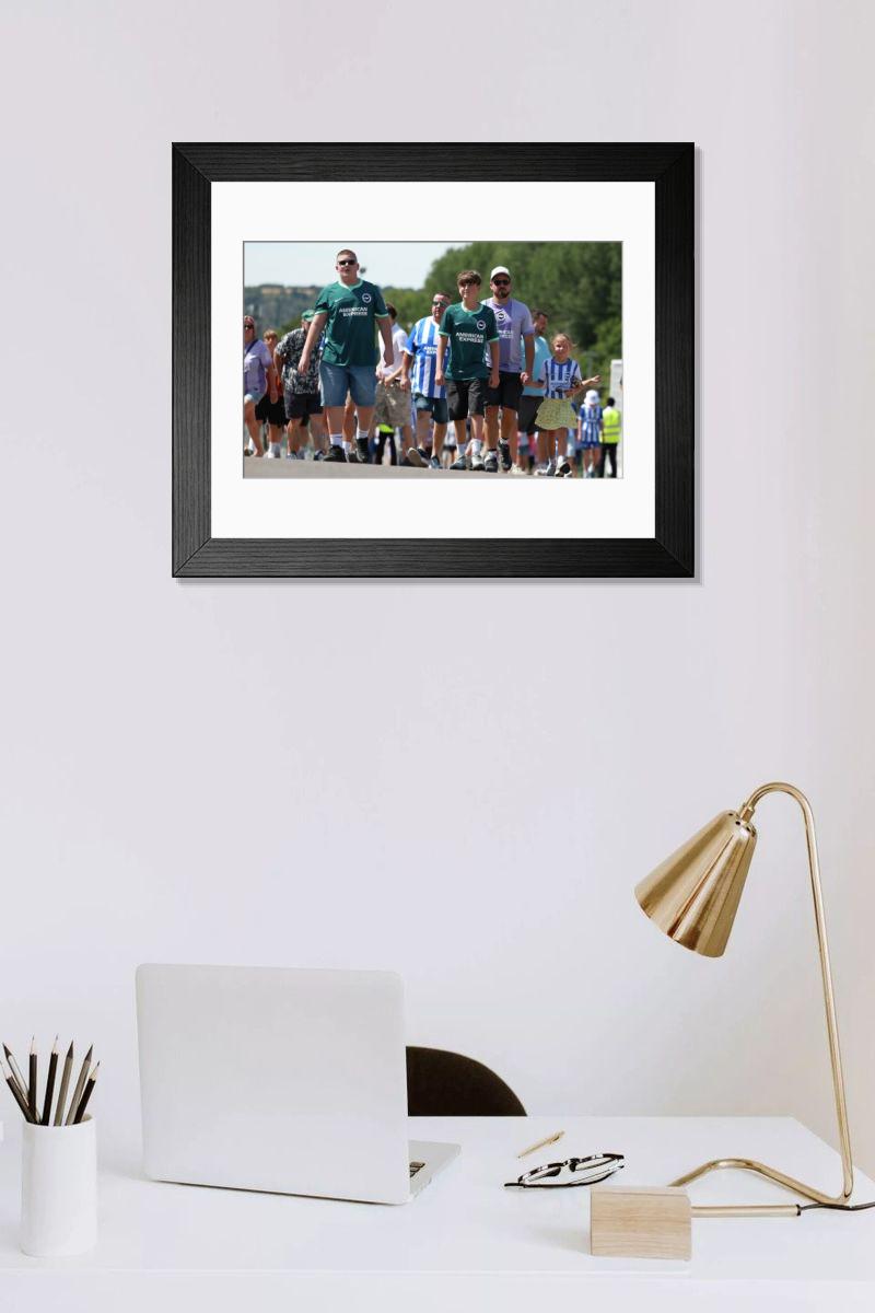 Shown hanging in a room: Modern 14"x12" (36x31cm)