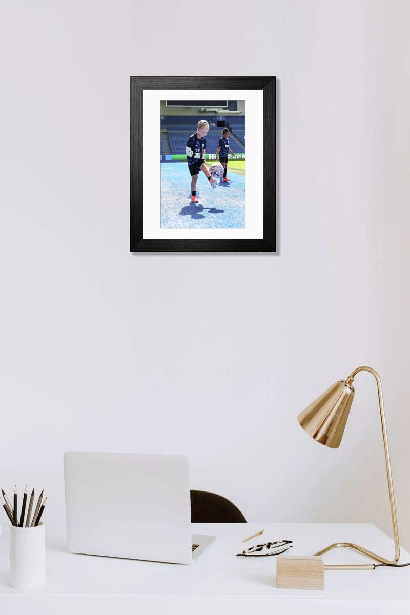 Shown hanging in a room: Modern 14"x12" (36x31cm)