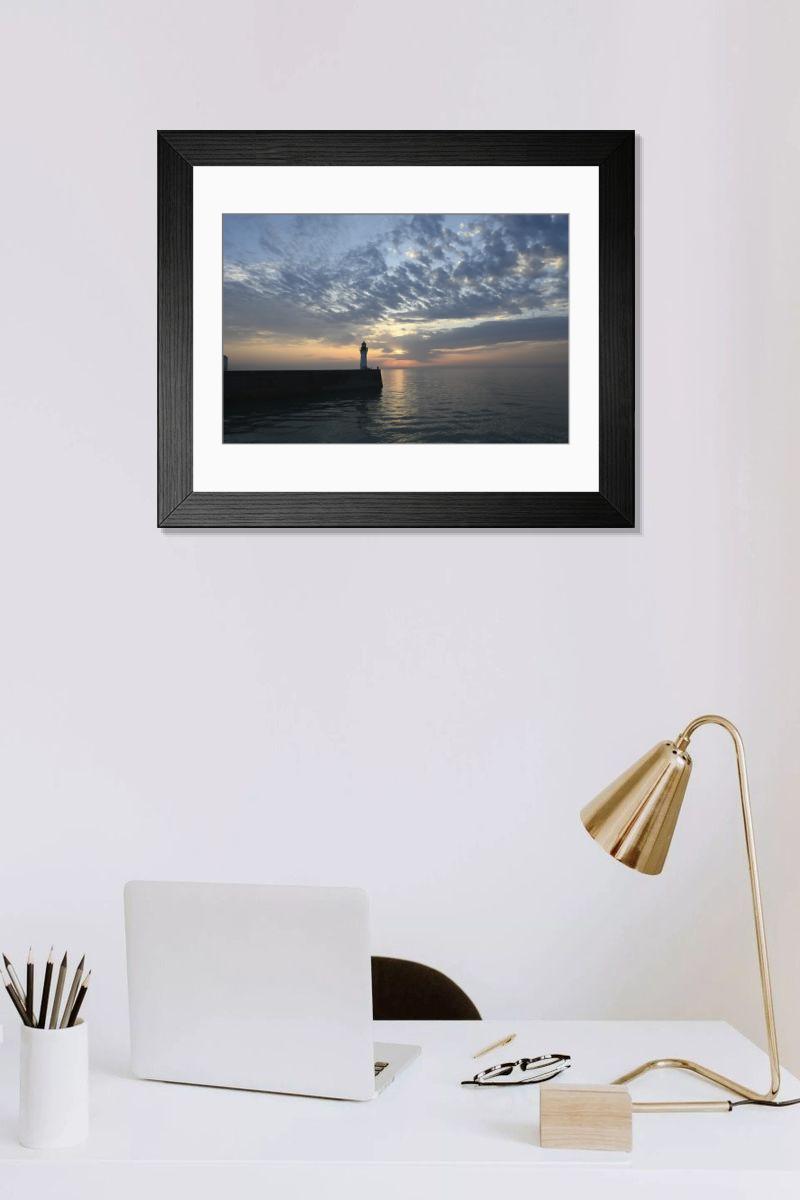Shown hanging in a room: Modern 14"x12" (36x31cm)
