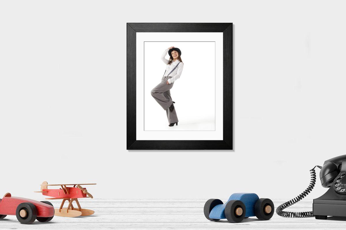 Shown hanging in a room: Modern 14"x12" (36x31cm)