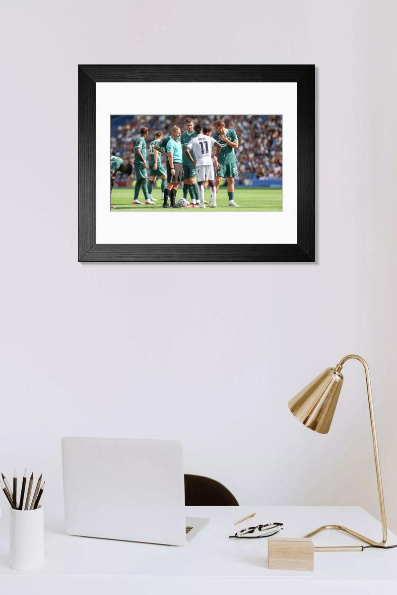 Shown hanging in a room: Modern 14"x12" (36x31cm)