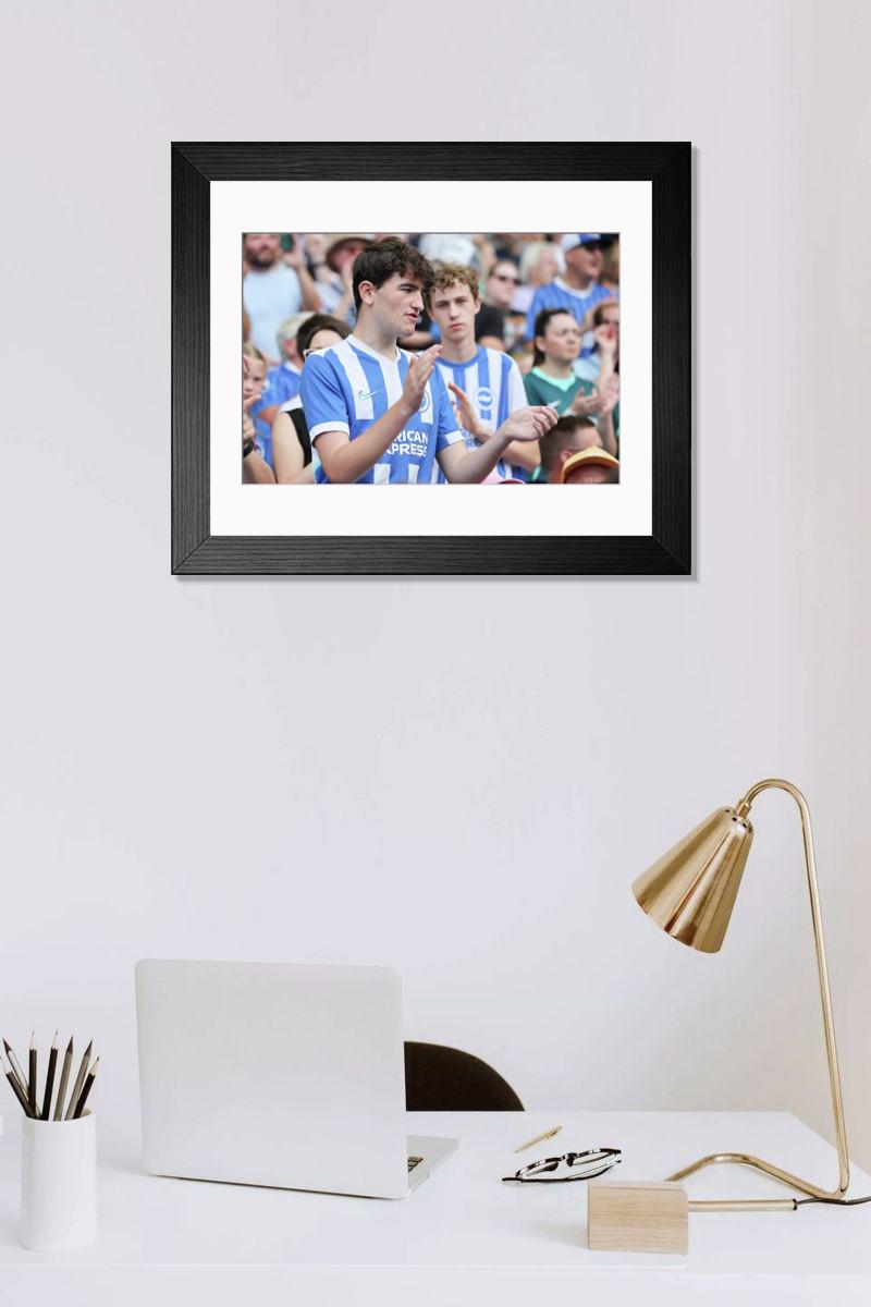 Shown hanging in a room: Modern 14"x12" (36x31cm)