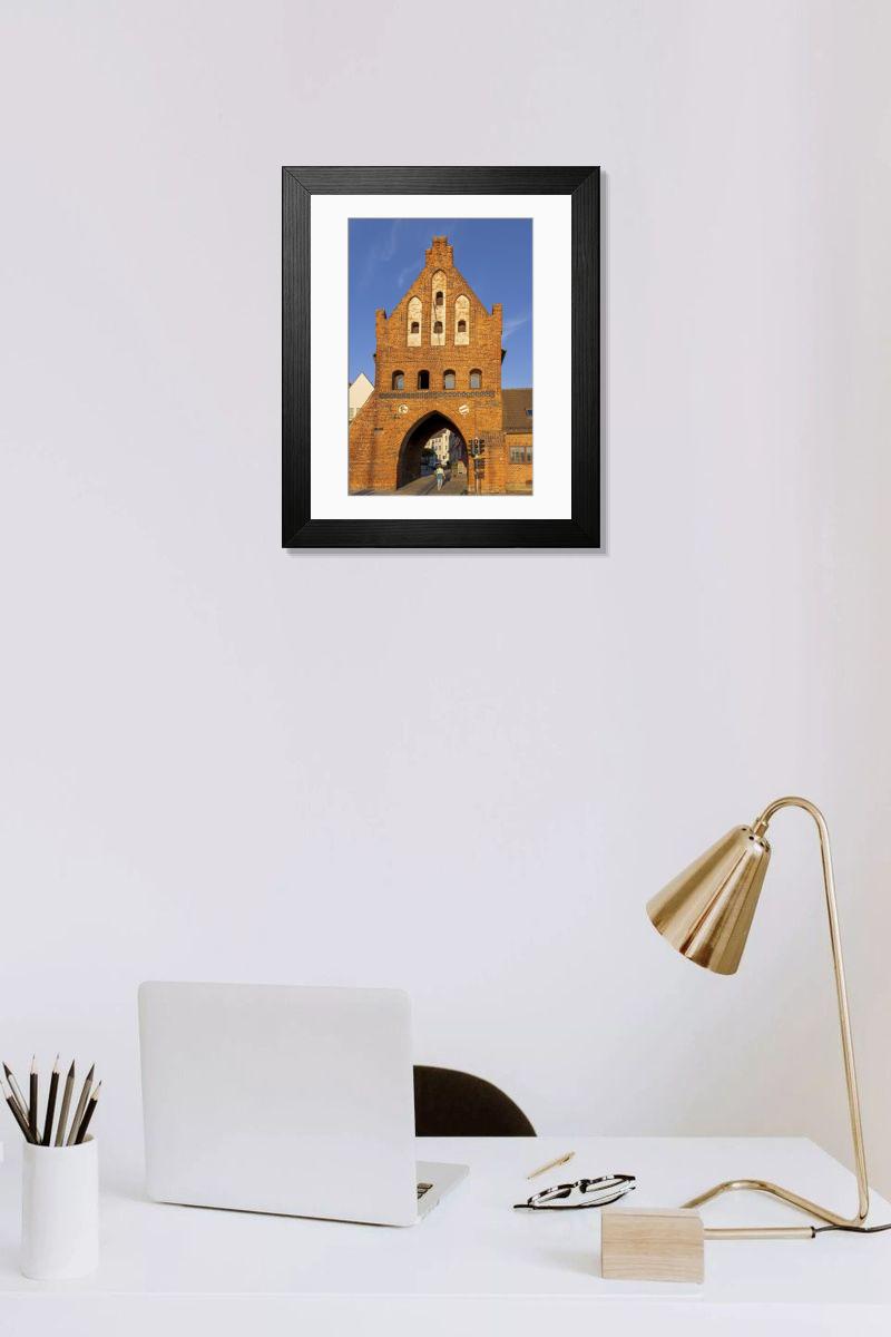Shown hanging in a room: Modern 14"x12" (36x31cm)