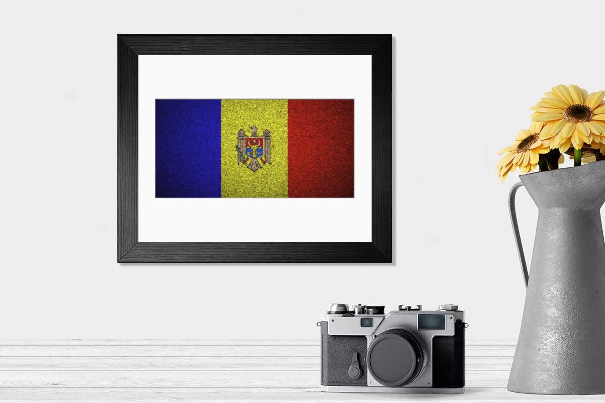 Shown hanging in a room: Modern 14"x12" (36x31cm)