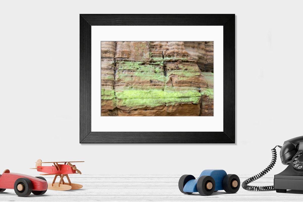 Shown hanging in a room: Modern 14"x12" (36x31cm)