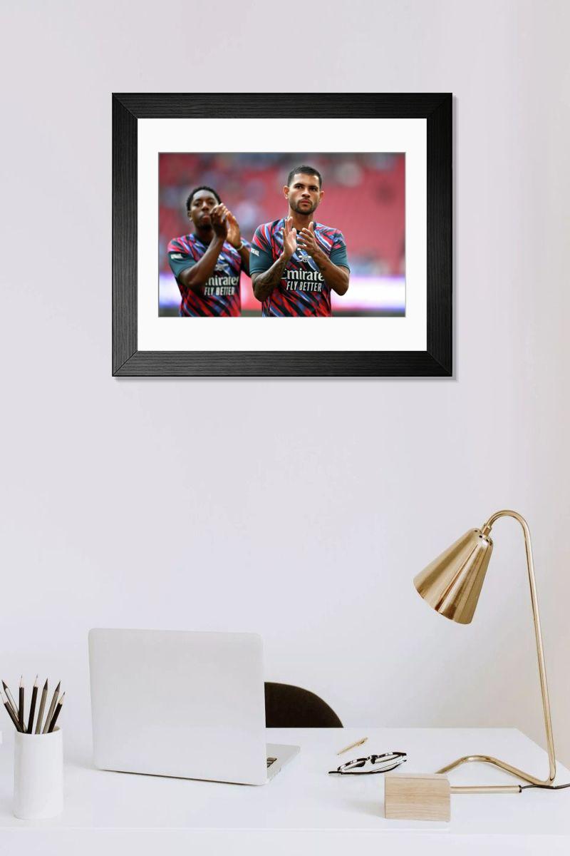 Shown hanging in a room: Modern 14"x12" (36x31cm)