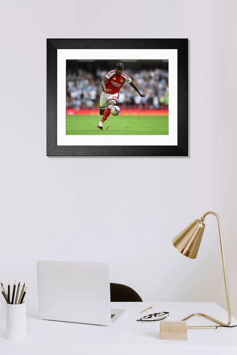 Shown hanging in a room: Modern 14"x12" (36x31cm)