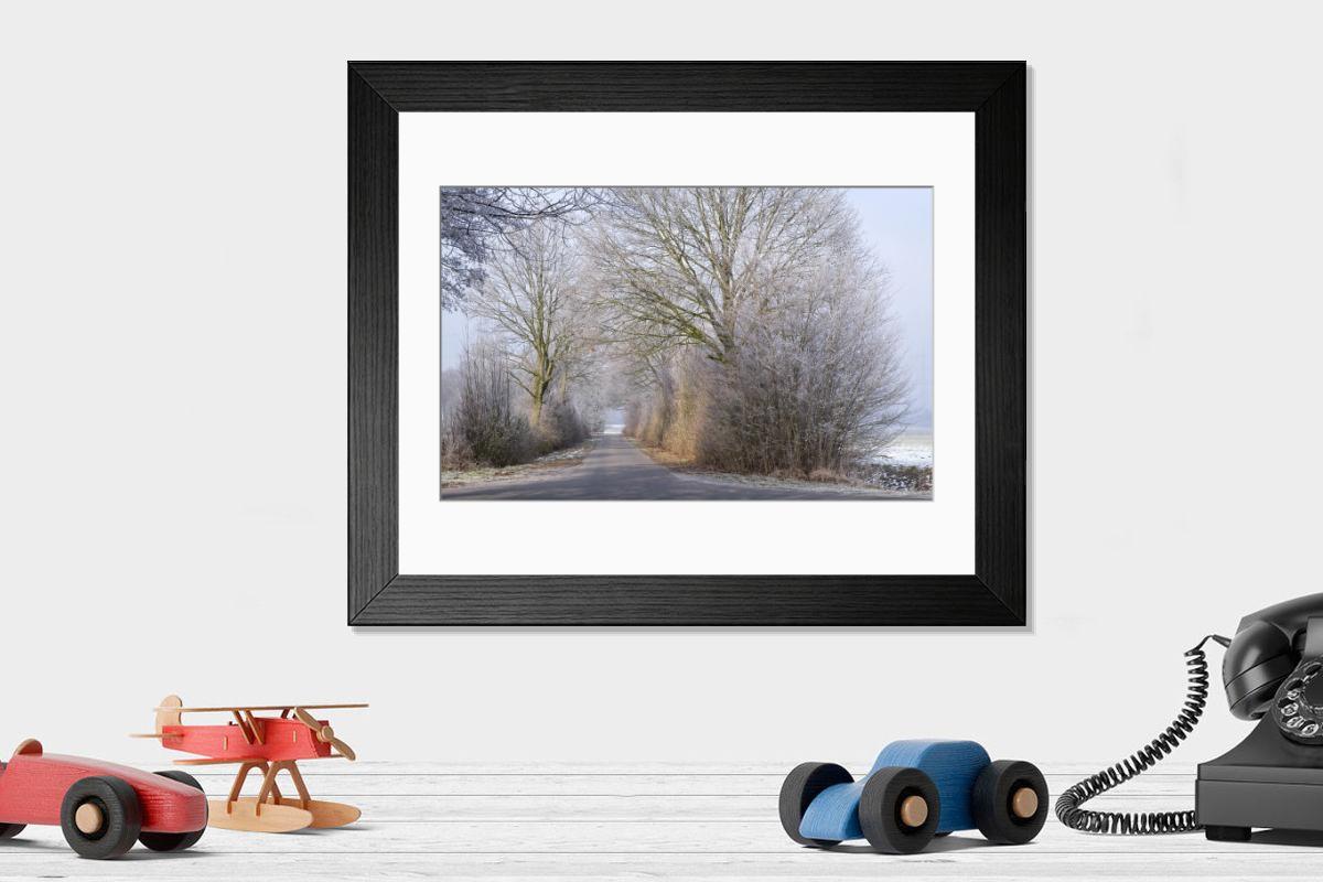 Shown hanging in a room: Modern 14"x12" (36x31cm)