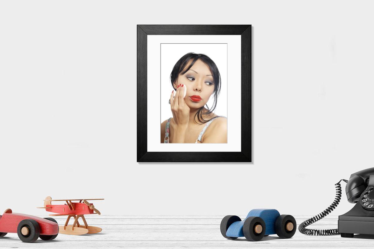 Shown hanging in a room: Modern 14"x12" (36x31cm)
