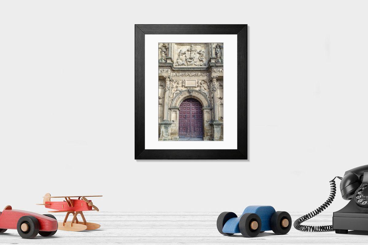 Shown hanging in a room: Modern 14"x12" (36x31cm)