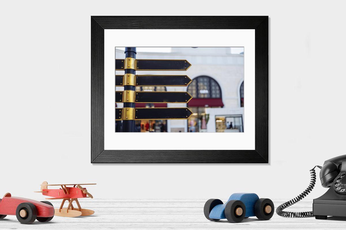Shown hanging in a room: Modern 14"x12" (36x31cm)