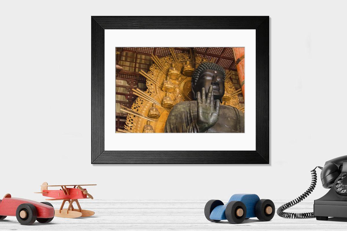 Shown hanging in a room: Modern 14"x12" (36x31cm)