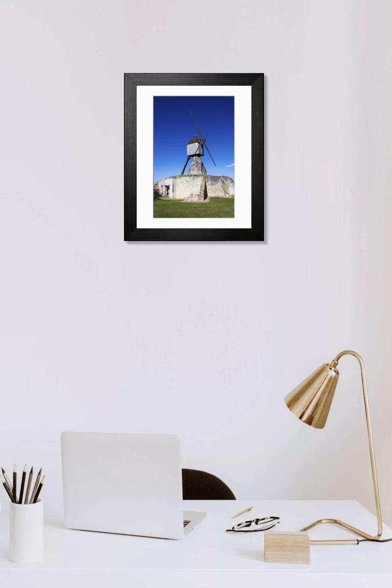 Shown hanging in a room: Modern 14"x12" (36x31cm)