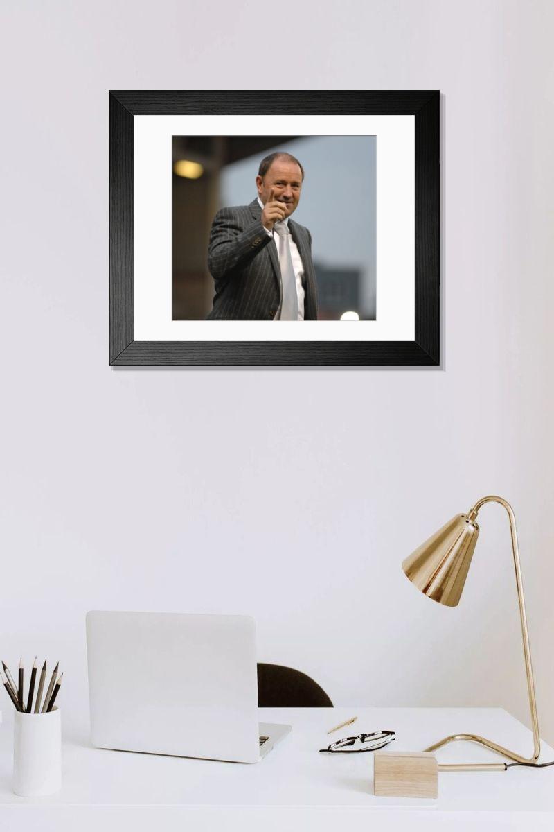 Shown hanging in a room: Modern 14"x12" (36x31cm)