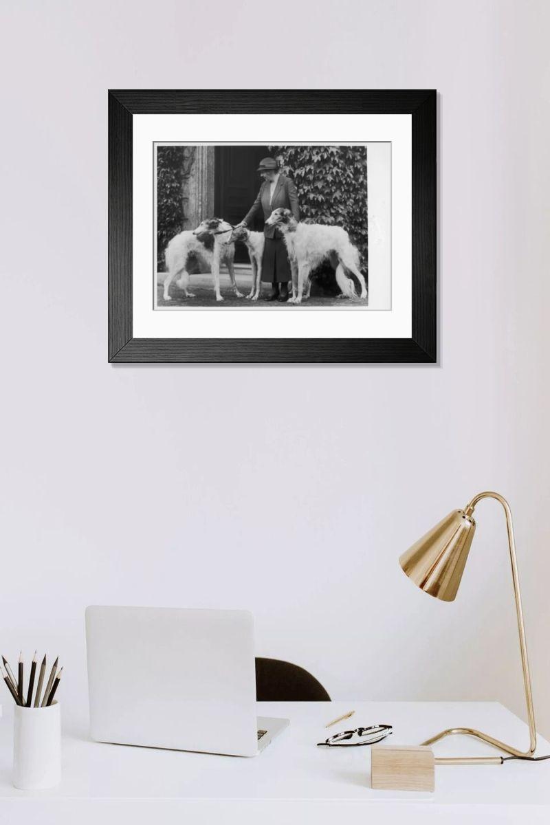 Shown hanging in a room: Modern 14"x12" (36x31cm)