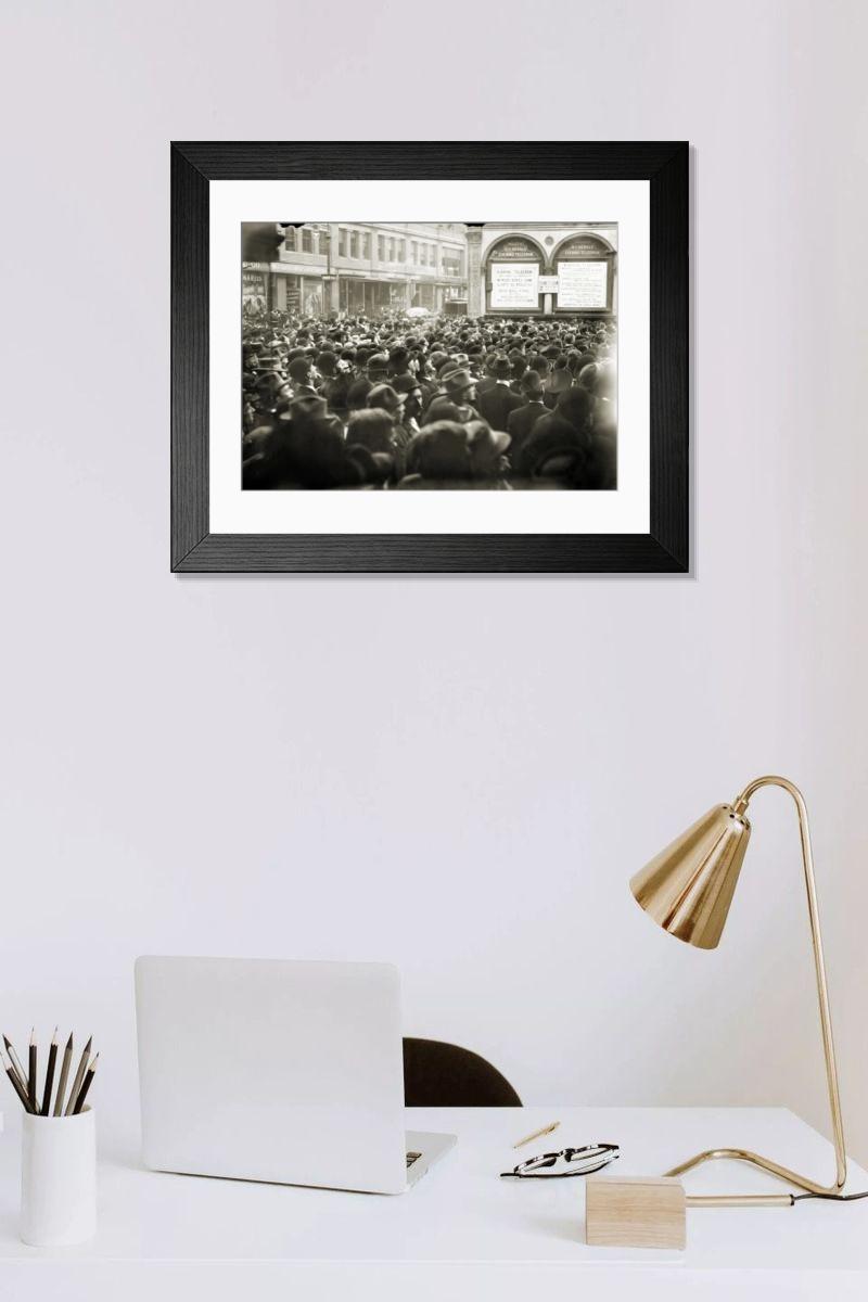 Shown hanging in a room: Modern 14"x12" (36x31cm)